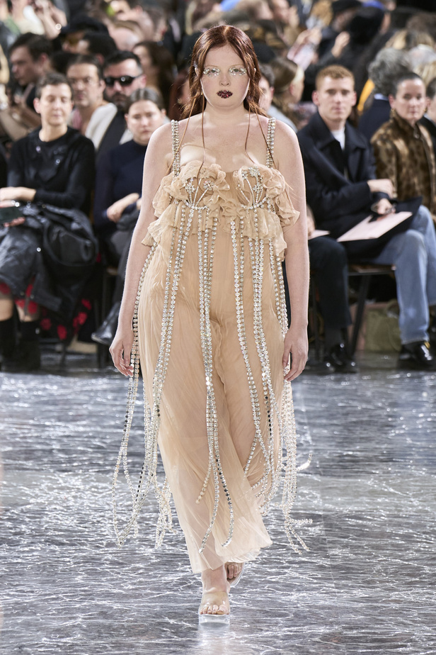 مجموعة Jean Paul Gauthier للأزياء الراقية لربيع وصيف 2024