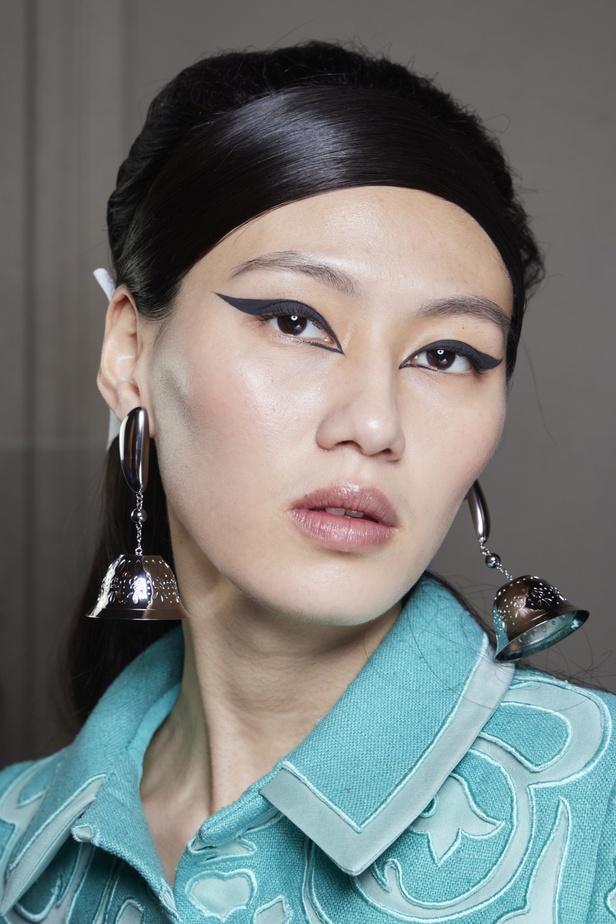 إطلالات جمالية من عرض جورج حبيقة لربيع وصيف 2024