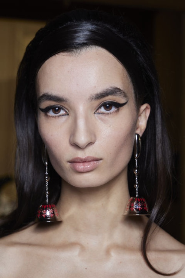 إطلالات جمالية من عرض جورج حبيقة لربيع وصيف 2024