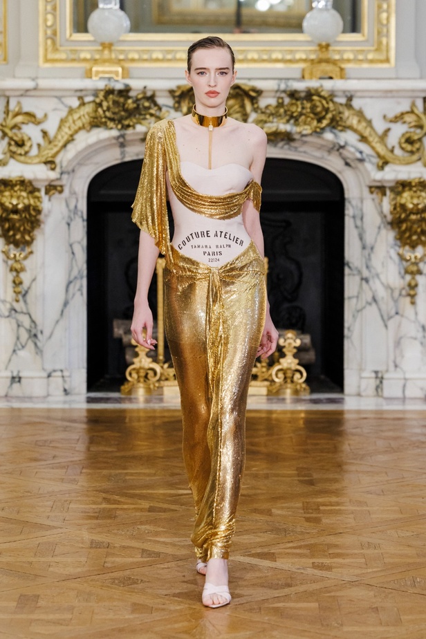 مجموعة Tamara Ralph للأزياء الراقية لربيع وصيف 2024 