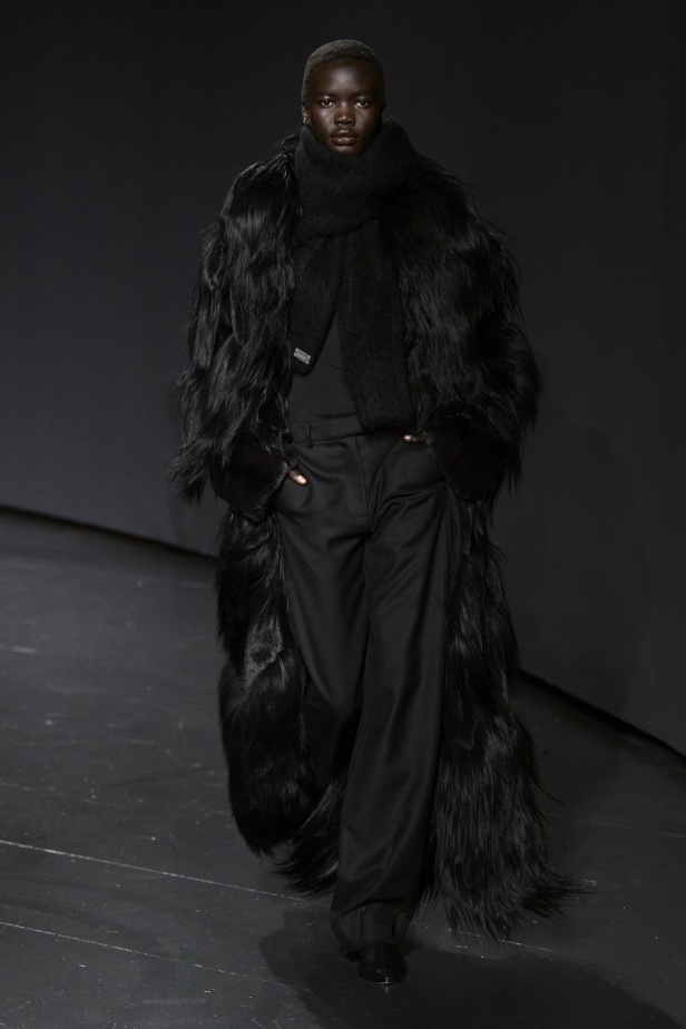 مجموعة 16Arlington لخريف وشتاء 2024