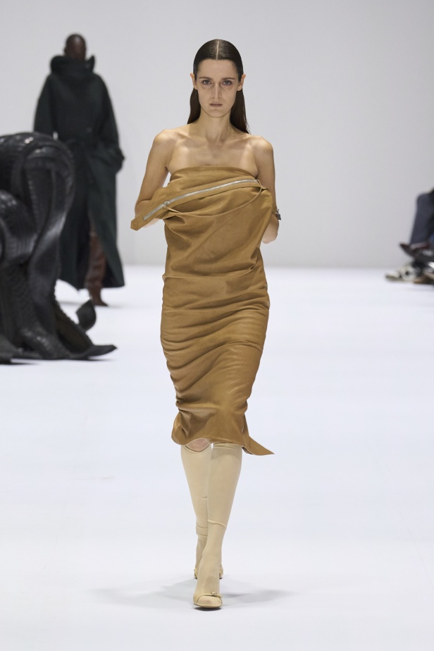 مجموعة Acne Studios لخريف وشتاء 2024