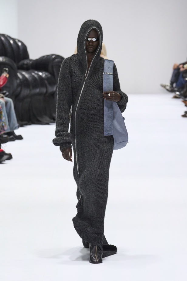 مجموعة Acne Studios لخريف وشتاء 2024