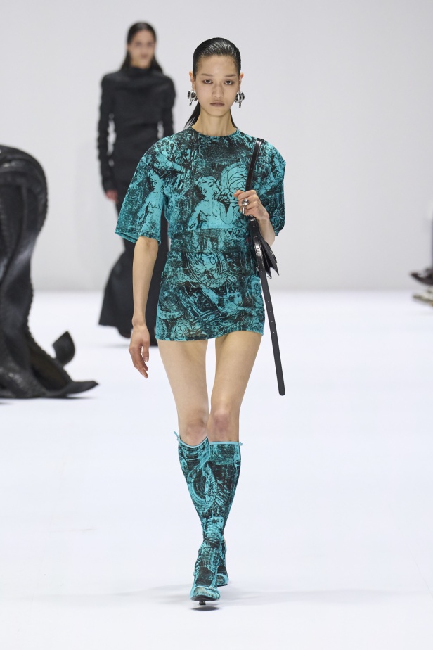 مجموعة Acne Studios لخريف وشتاء 2024