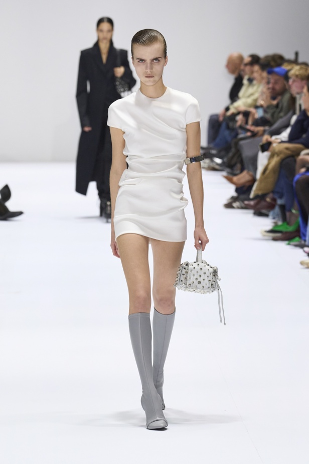 مجموعة Acne Studios لخريف وشتاء 2024