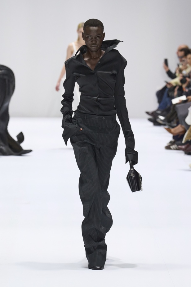 مجموعة Acne Studios لخريف وشتاء 2024