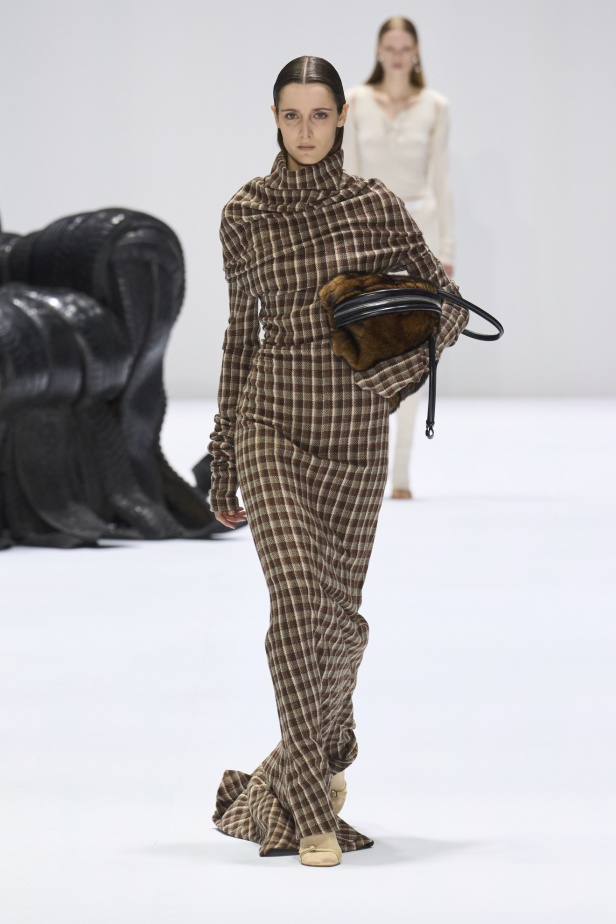 مجموعة Acne Studios لخريف وشتاء 2024