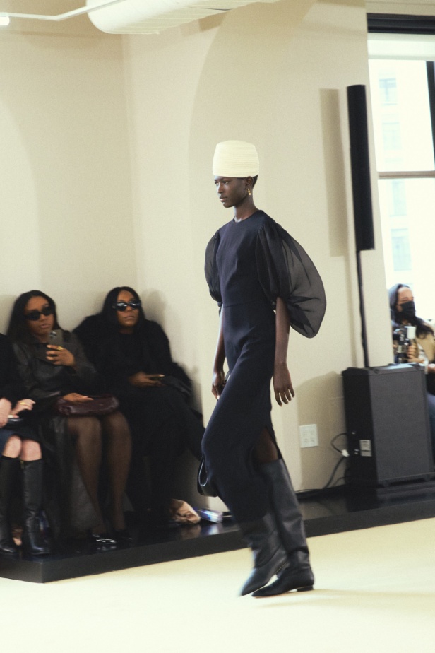 مجموعة Altuzarra لخريف وشتاء 2024