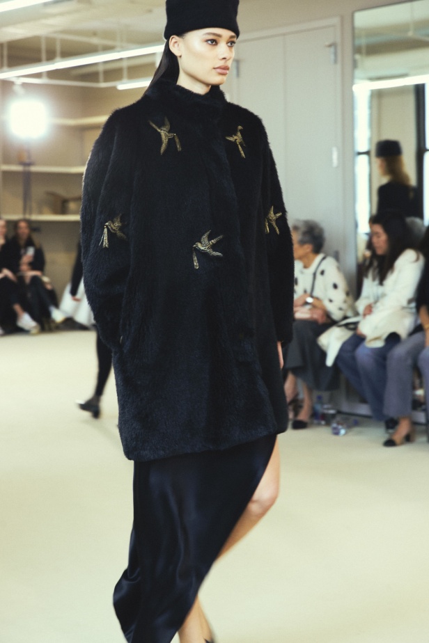 مجموعة Altuzarra لخريف وشتاء 2024