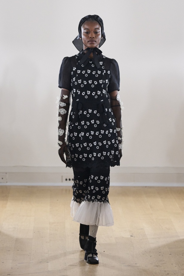 مجموعة Bora Aksu لخريف وشتاء 2024