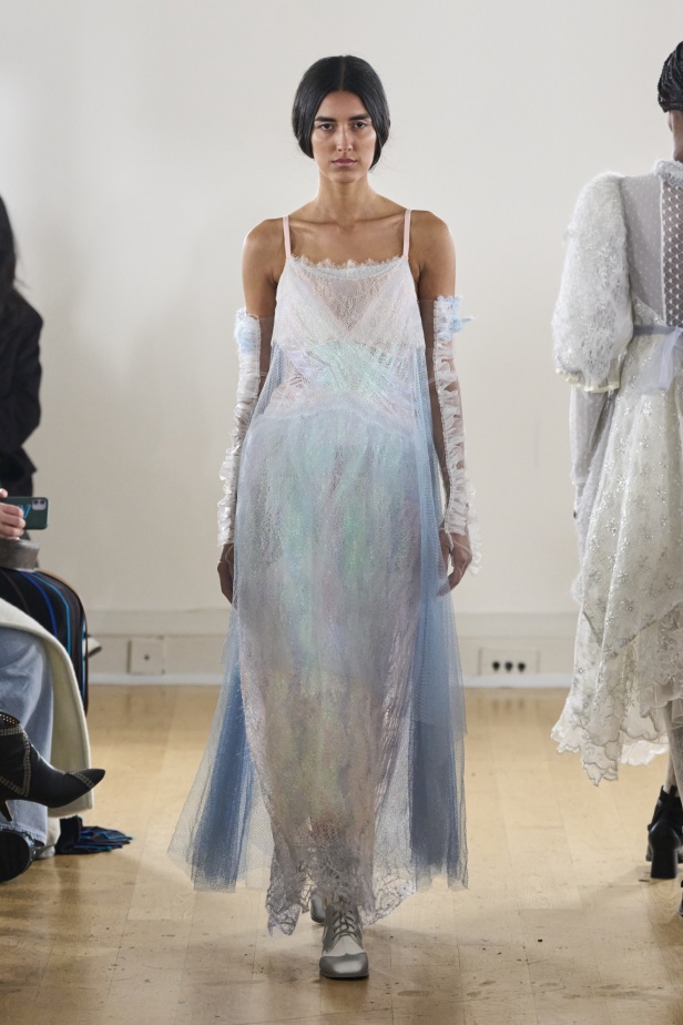 مجموعة Bora Aksu لخريف وشتاء 2024