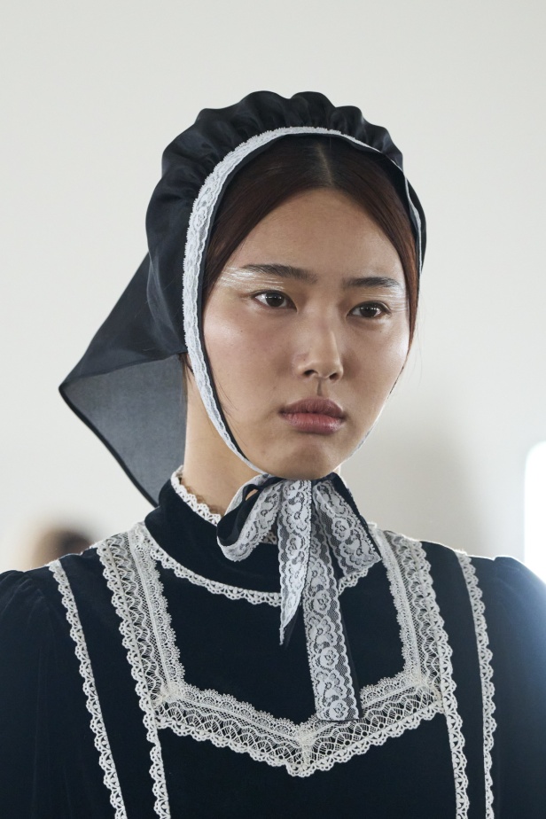 مجموعة Bora Aksu لخريف وشتاء 2024