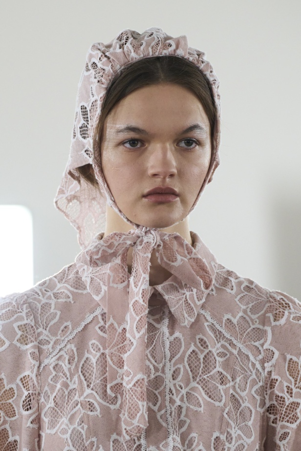 مجموعة Bora Aksu لخريف وشتاء 2024