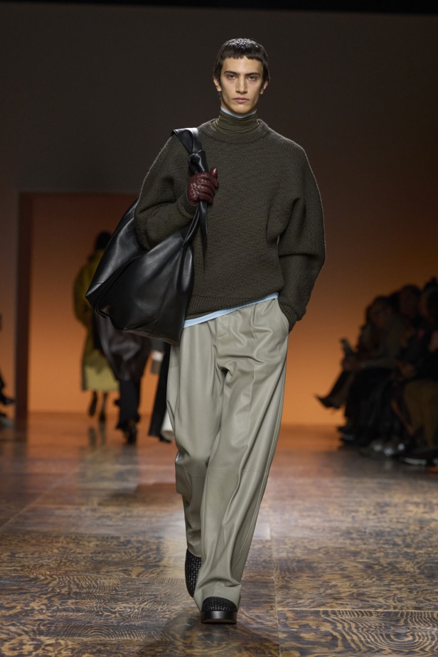 مجموعة Bottega Veneta لخريف 2024 في ميلانو