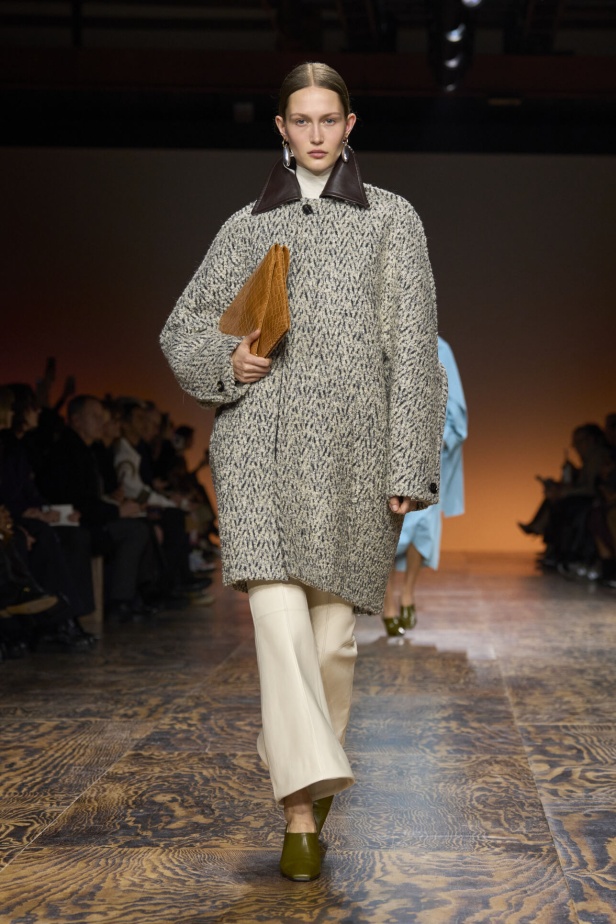 مجموعة Bottega Veneta لخريف 2024 في ميلانو