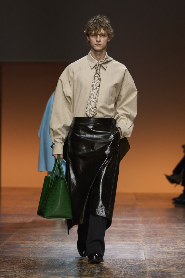 مجموعة Bottega Veneta لخريف 2024 في ميلانو