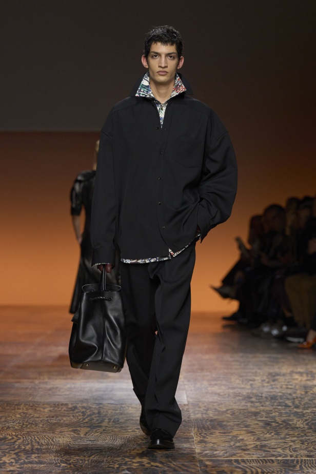 مجموعة Bottega Veneta لخريف 2024 في ميلانو