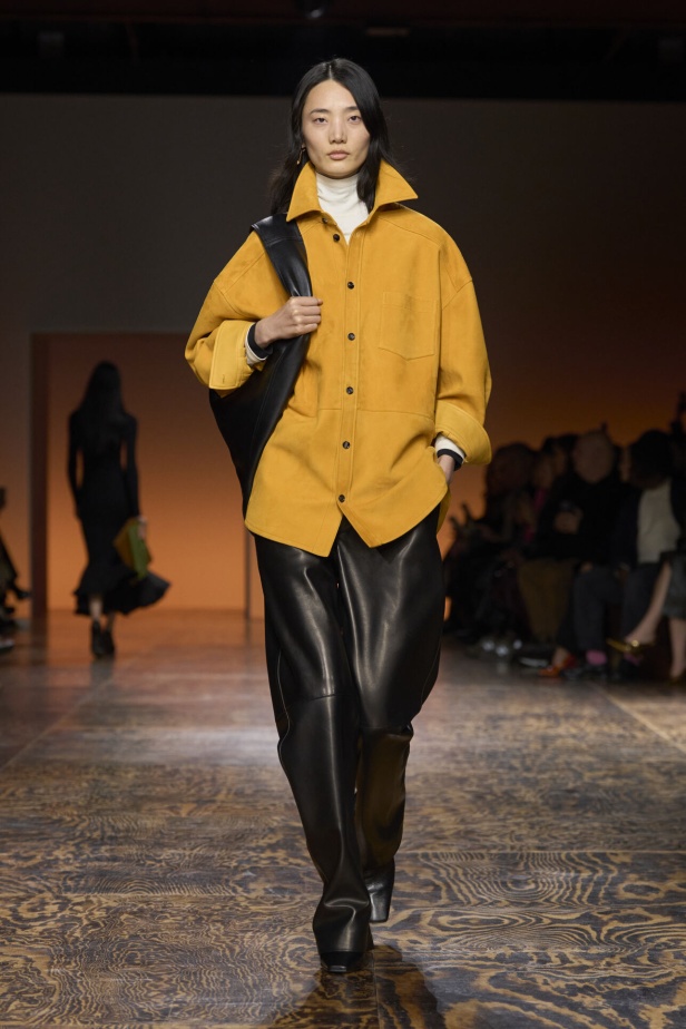 مجموعة Bottega Veneta لخريف 2024 في ميلانو