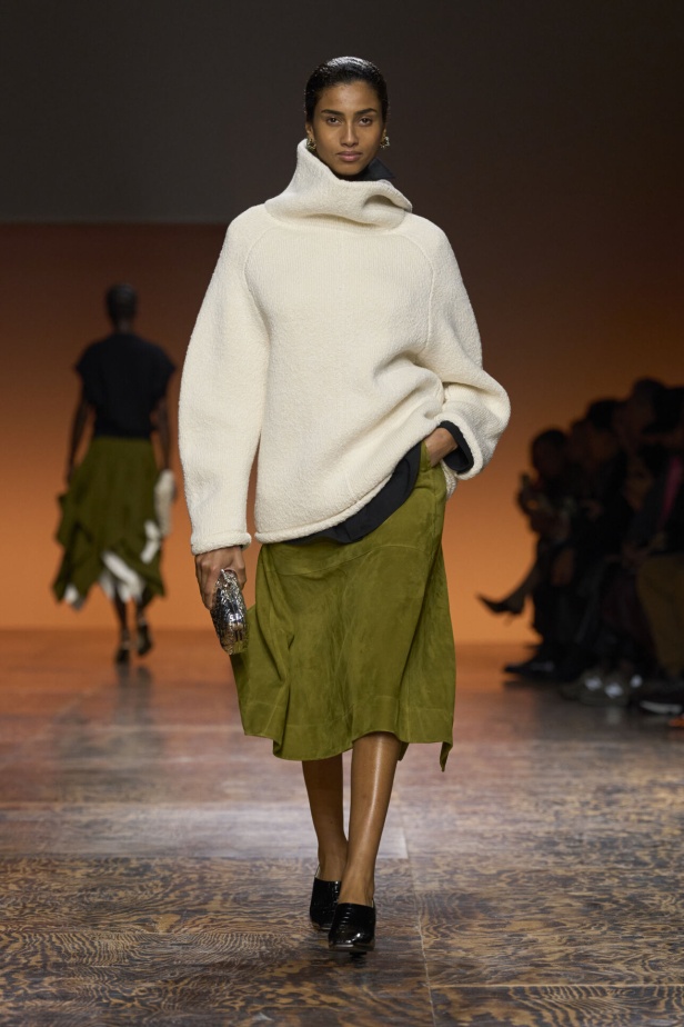 مجموعة Bottega Veneta لخريف 2024 في ميلانو