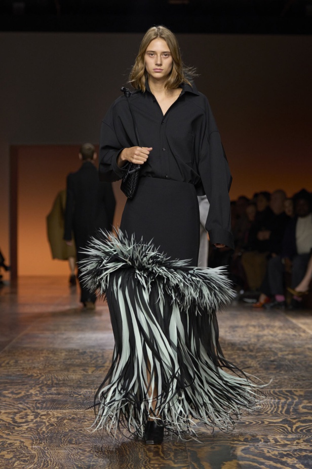 مجموعة Bottega Veneta لخريف 2024 في ميلانو