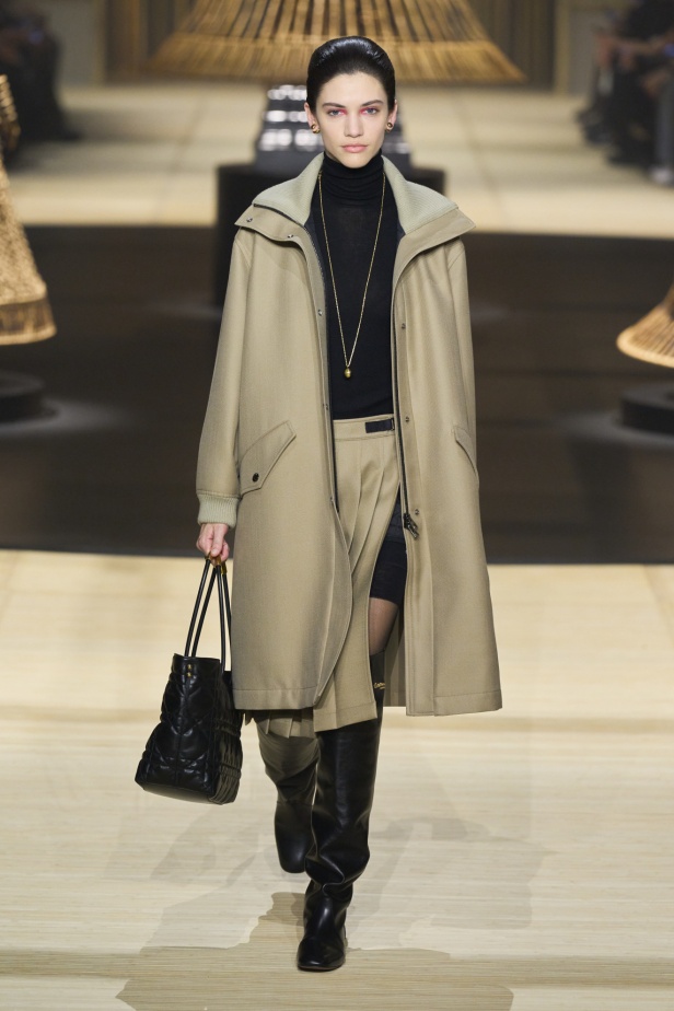 "كريستيان ديور" خريف و شتاء 2024 