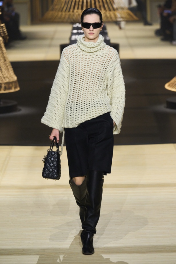 "كريستيان ديور" خريف و شتاء 2024 