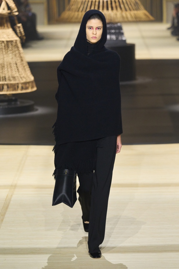 "كريستيان ديور" خريف و شتاء 2024 