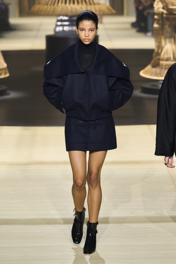 "كريستيان ديور" خريف و شتاء 2024 