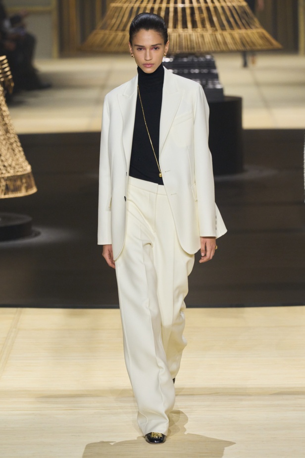 "كريستيان ديور" خريف و شتاء 2024 