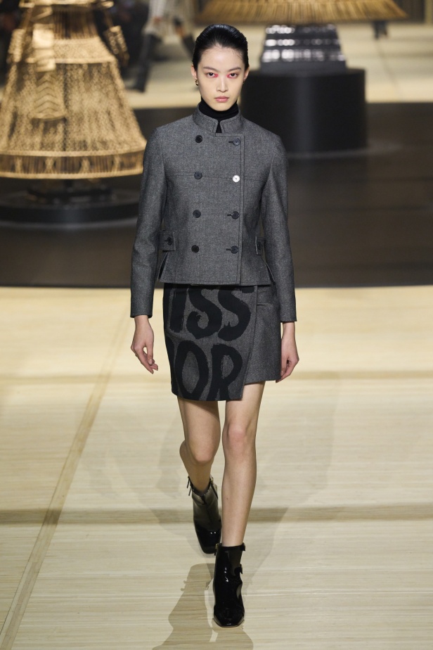 "كريستيان ديور" خريف و شتاء 2024 