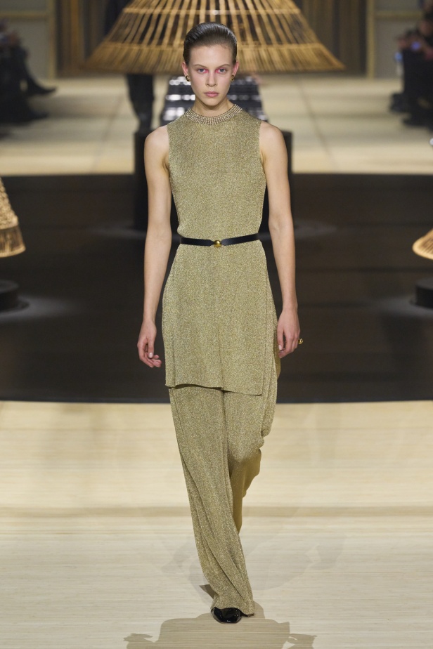 "كريستيان ديور" خريف و شتاء 2024 