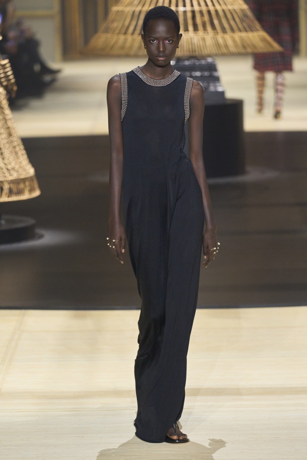 "كريستيان ديور" خريف و شتاء 2024 