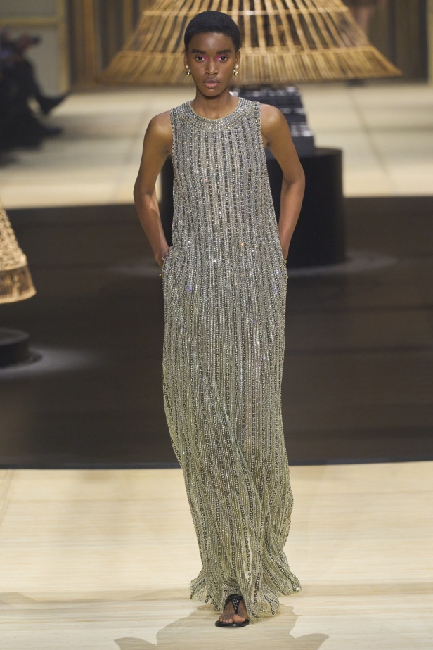 "كريستيان ديور" خريف و شتاء 2024 