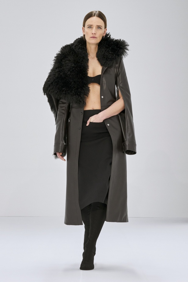 مجموعة Courreges لخريف وشتاء 2024-2025 في باريس