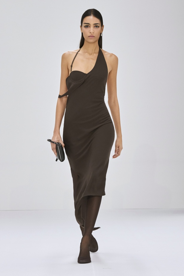 مجموعة Courreges لخريف وشتاء 2024-2025 في باريس