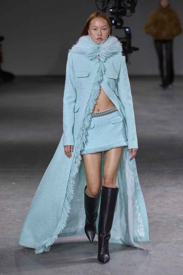 مجموعة David Koma لخريف وشتاء 2024