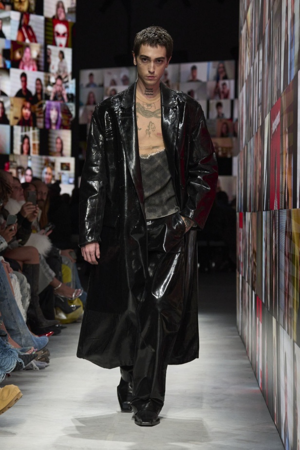 عرض أزياء مجموعة Diesel لموسم خريف وشتاء 2024 في ميلانو