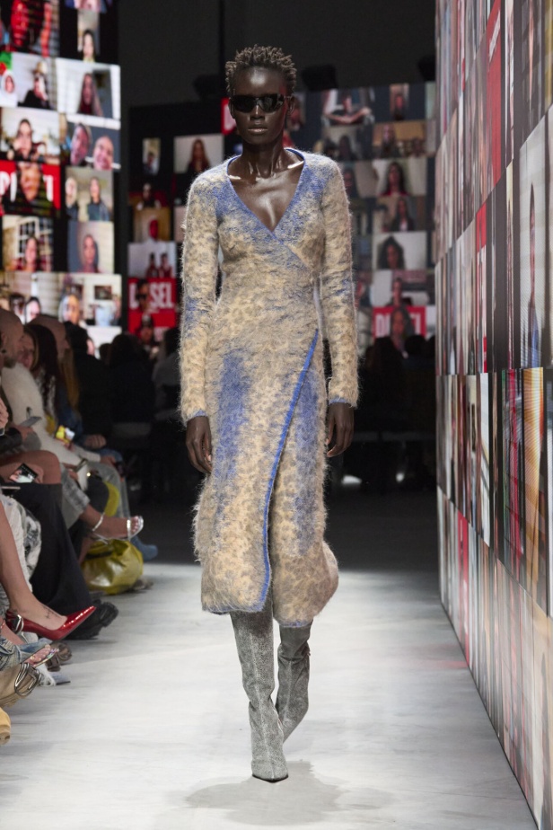 عرض أزياء مجموعة Diesel لموسم خريف وشتاء 2024 في ميلانو