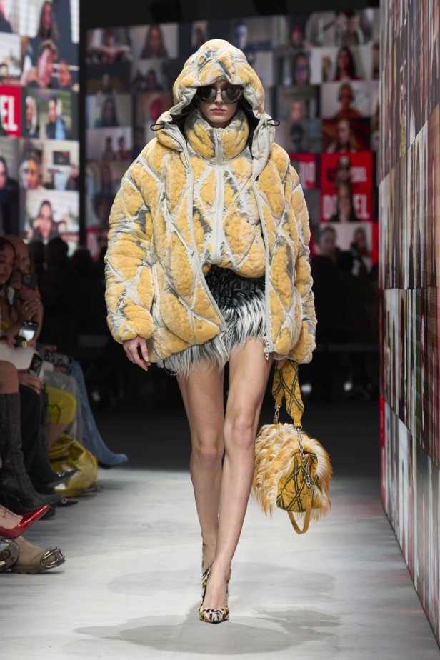 عرض أزياء مجموعة Diesel لموسم خريف وشتاء 2024 في ميلانو