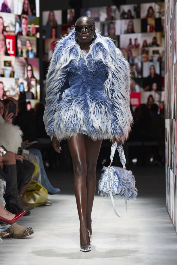 عرض أزياء مجموعة Diesel لموسم خريف وشتاء 2024 في ميلانو