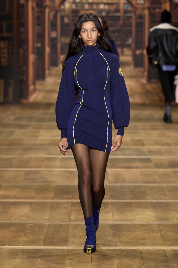 مجموعة Elisabetta Franchi لخريف وشتاء 2024