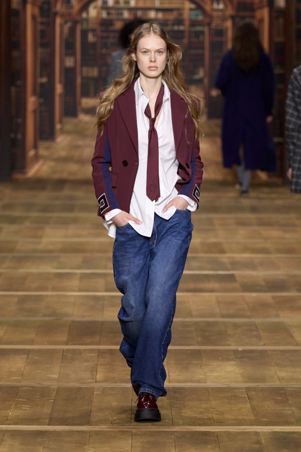 مجموعة Elisabetta Franchi لخريف وشتاء 2024