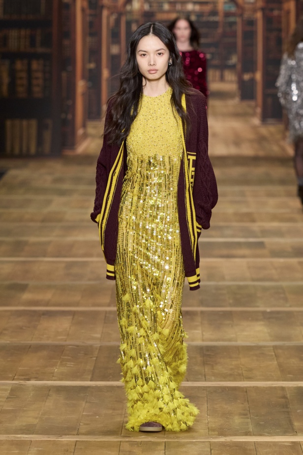 مجموعة Elisabetta Franchi لخريف وشتاء 2024