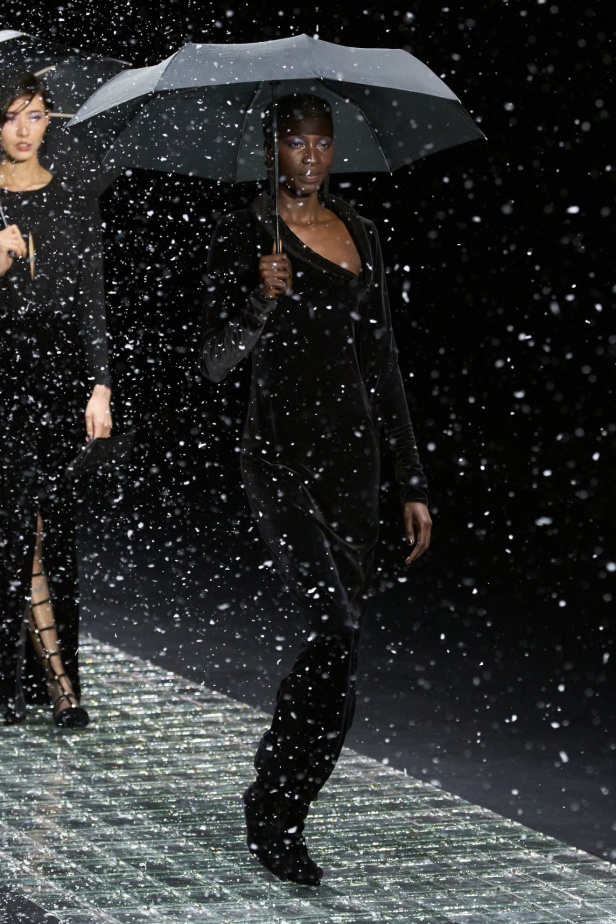 مجموعة Emporio Armani لخريف وشتاء 2024