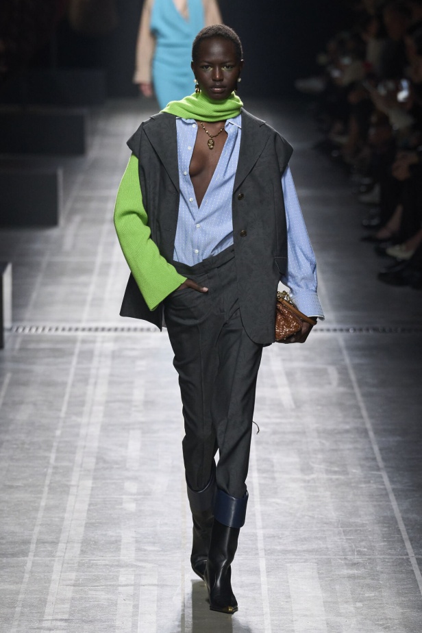 عرض أزياء Etro لموسم خريف وشتاء 2024 في ميلانو