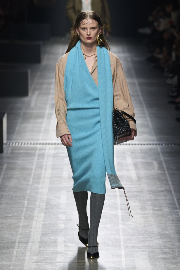 عرض أزياء Etro لموسم خريف وشتاء 2024 في ميلانو