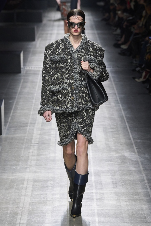 عرض أزياء Etro لموسم خريف وشتاء 2024 في ميلانو