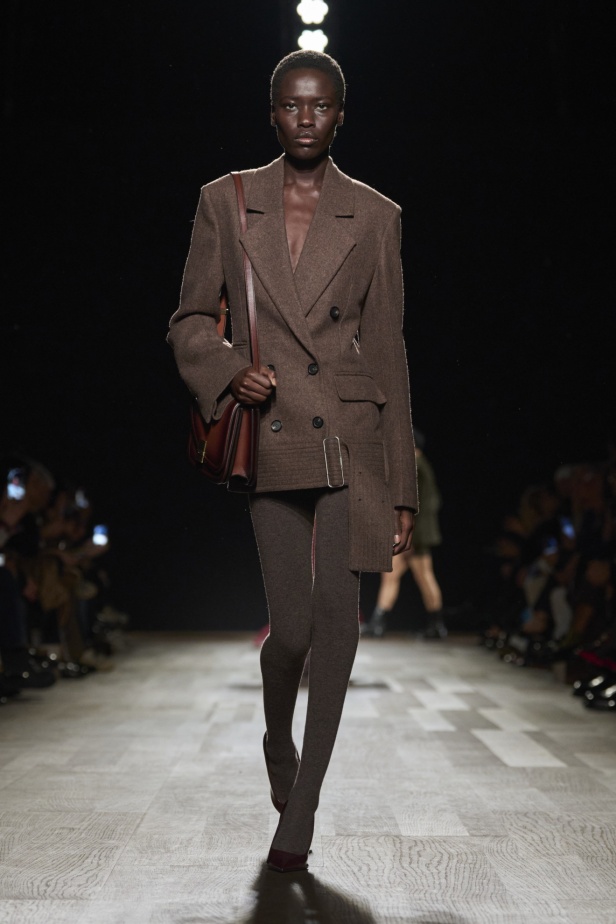 مجموعة Ferragamo لخريف وشتاء 2024