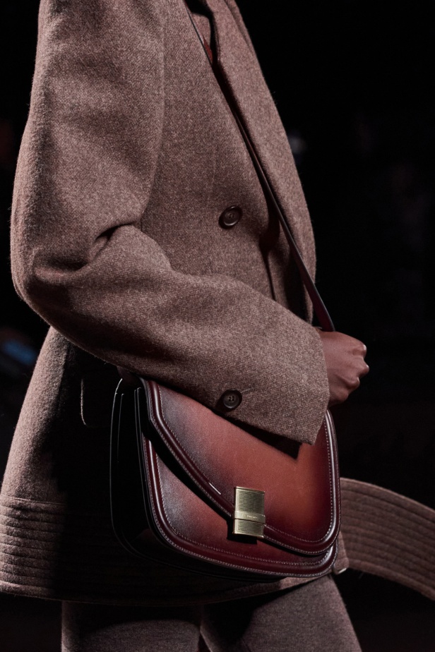 مجموعة Ferragamo لخريف وشتاء 2024