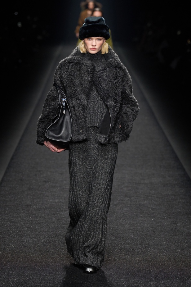 مجموعة Alberta Ferretti لخريف وشتاء 2024